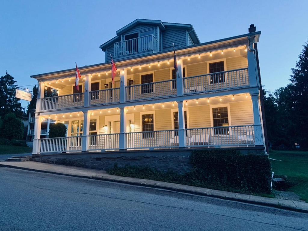 South Landing Inn Niagara-on-the-Lake ภายนอก รูปภาพ