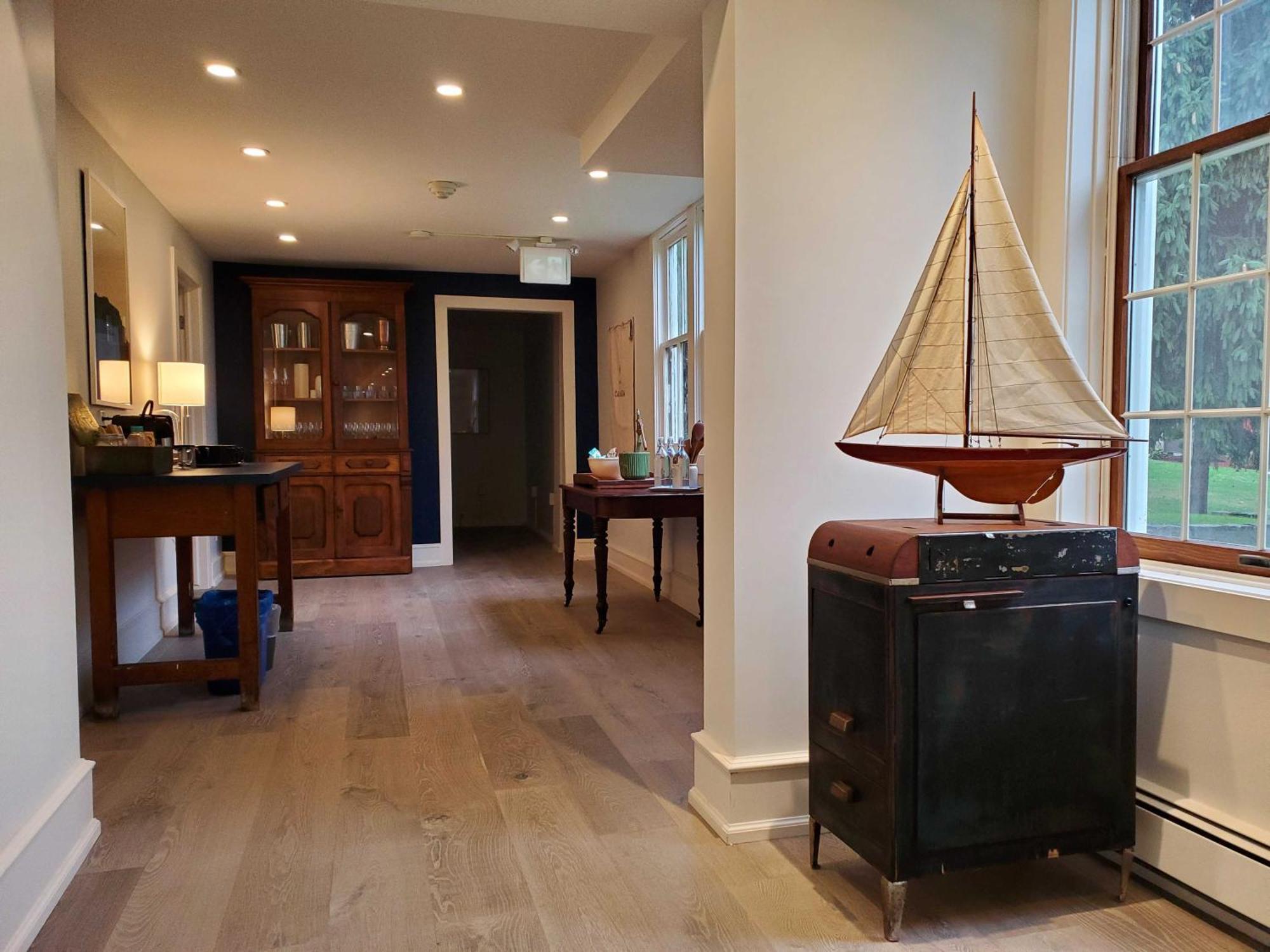 South Landing Inn Niagara-on-the-Lake ภายนอก รูปภาพ