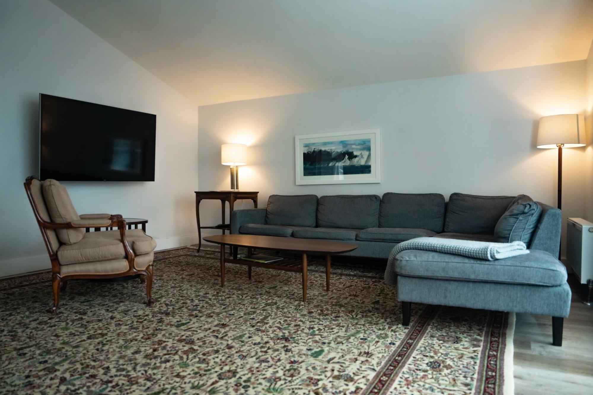 South Landing Inn Niagara-on-the-Lake ภายนอก รูปภาพ