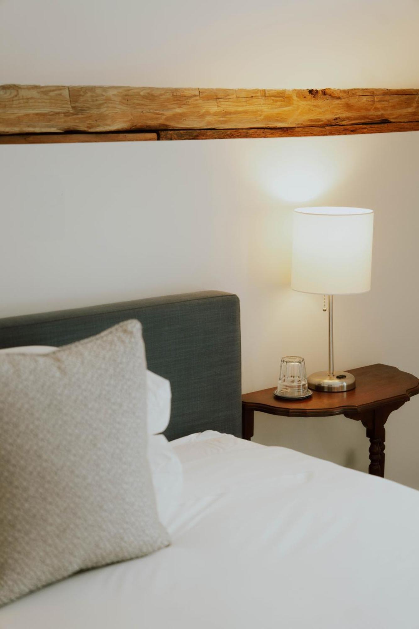 South Landing Inn Niagara-on-the-Lake ภายนอก รูปภาพ