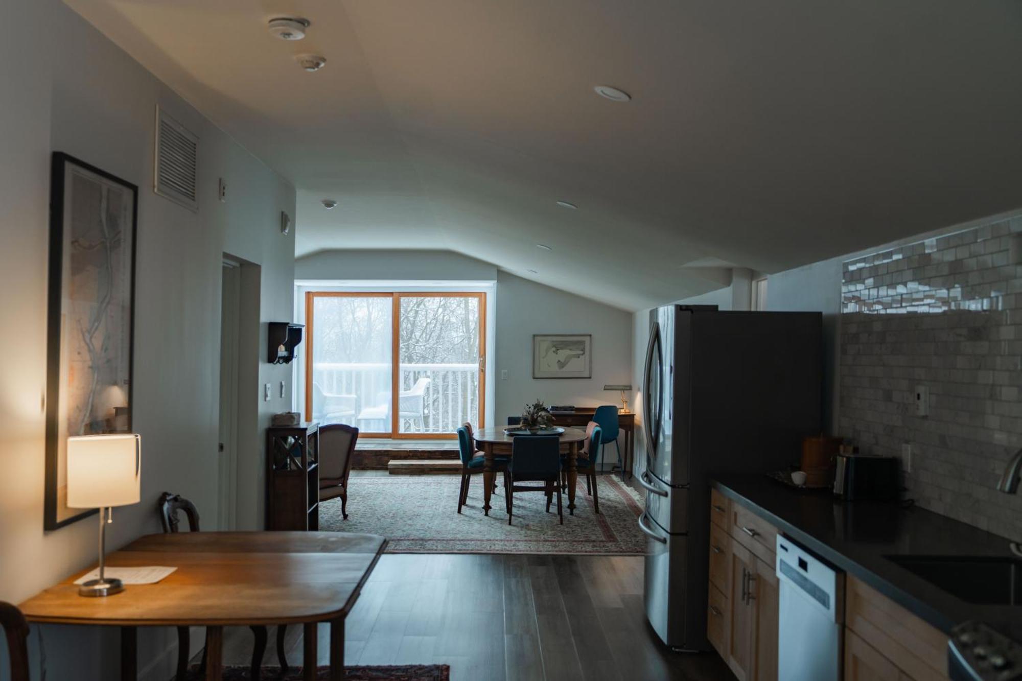 South Landing Inn Niagara-on-the-Lake ภายนอก รูปภาพ