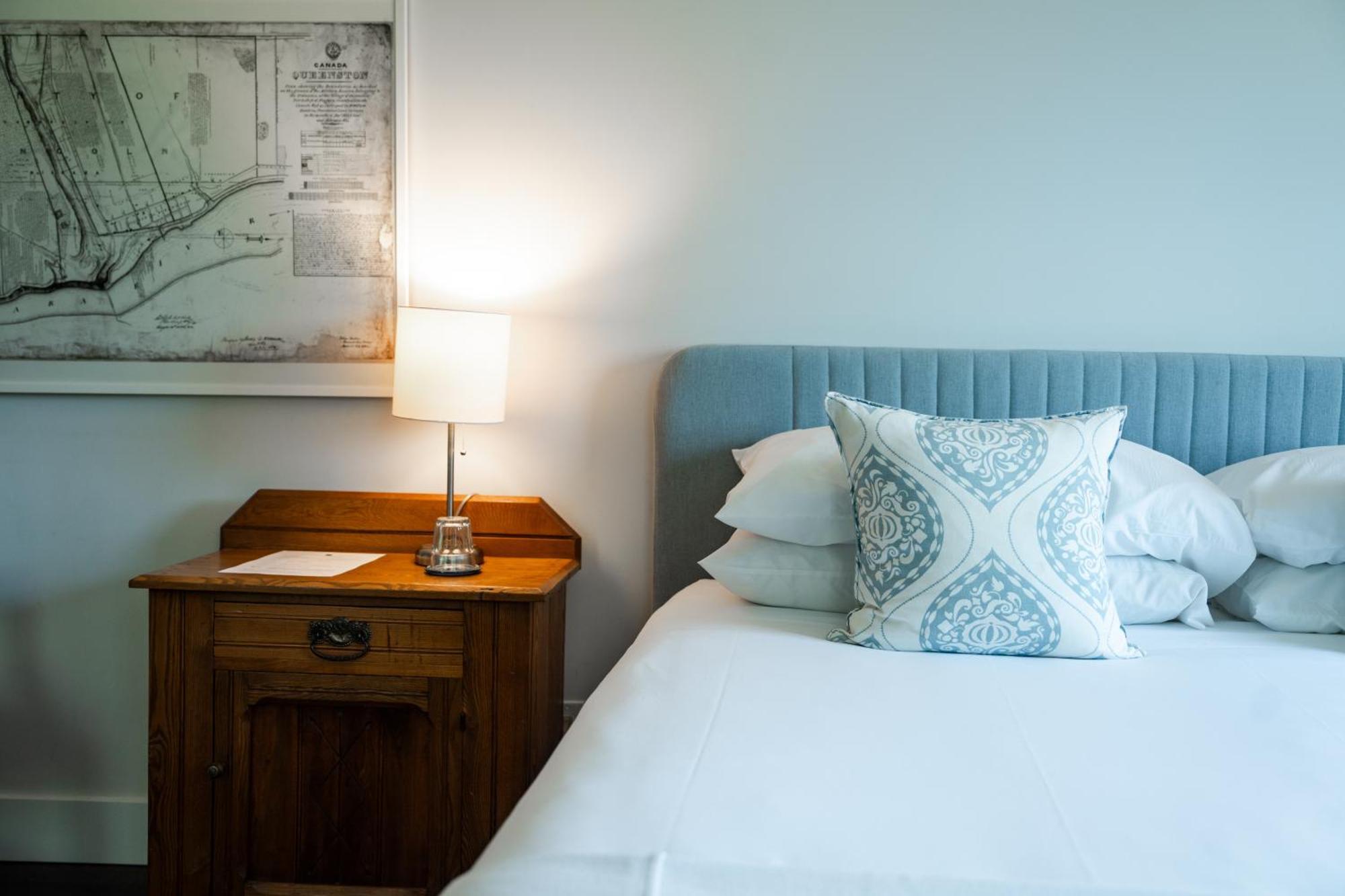 South Landing Inn Niagara-on-the-Lake ภายนอก รูปภาพ