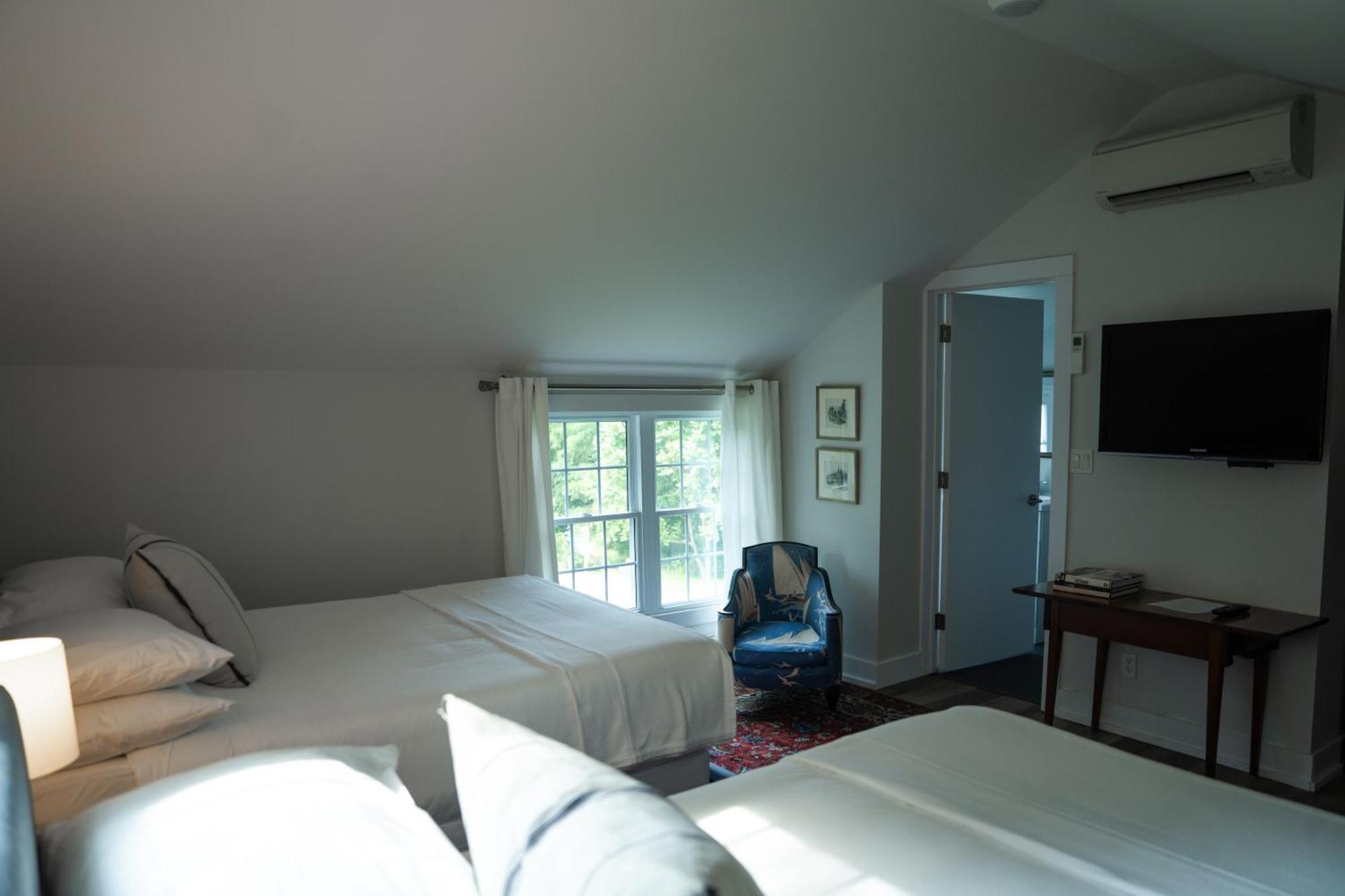 South Landing Inn Niagara-on-the-Lake ภายนอก รูปภาพ