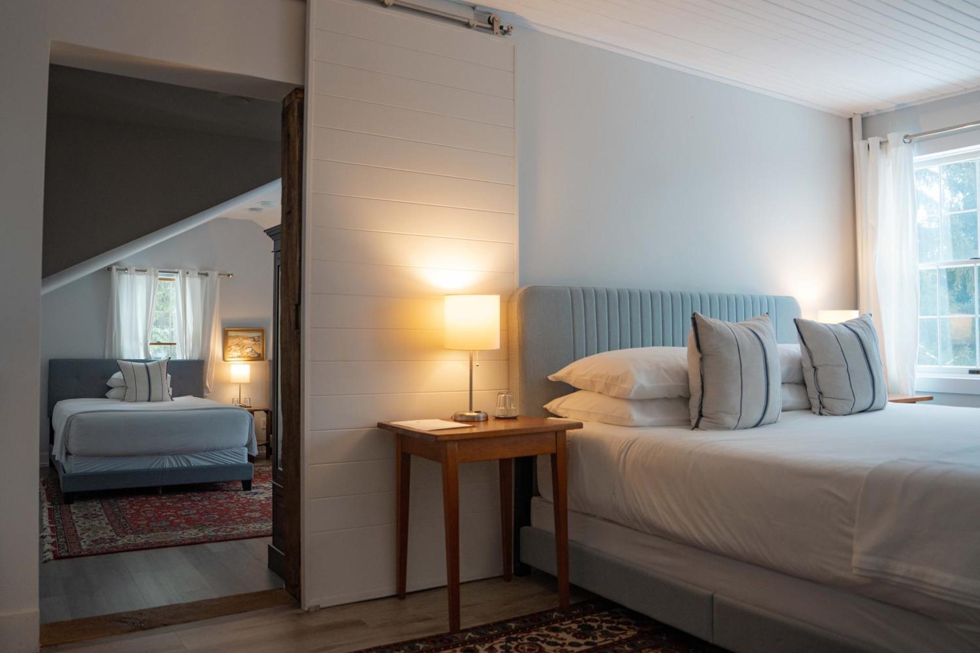 South Landing Inn Niagara-on-the-Lake ภายนอก รูปภาพ